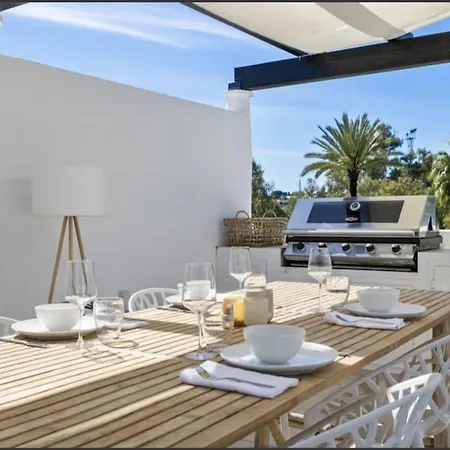 Se8 - Stylish Townhouse With Rooftop Terrace *