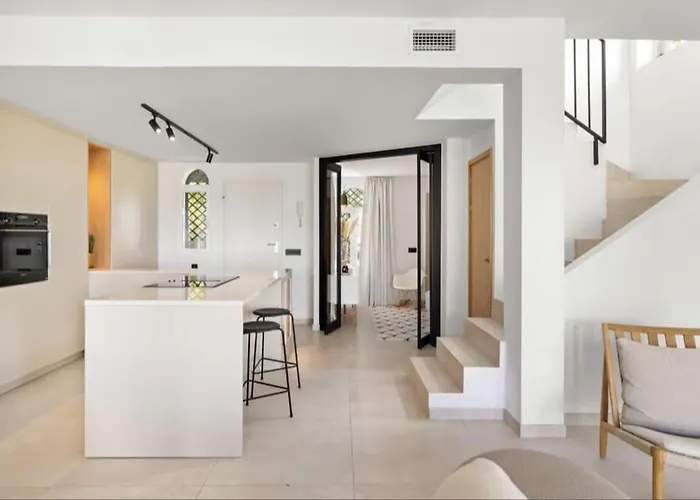 Se8 - Stylish Townhouse With Rooftop Terrace * Марбелья