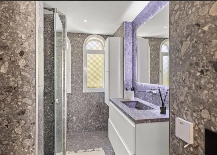 Дом отдыха Se8 - Stylish Townhouse With Rooftop Terrace