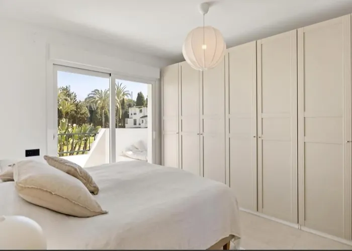 Semesterbostad Se8 - Stylish Townhouse With Rooftop Terrace *